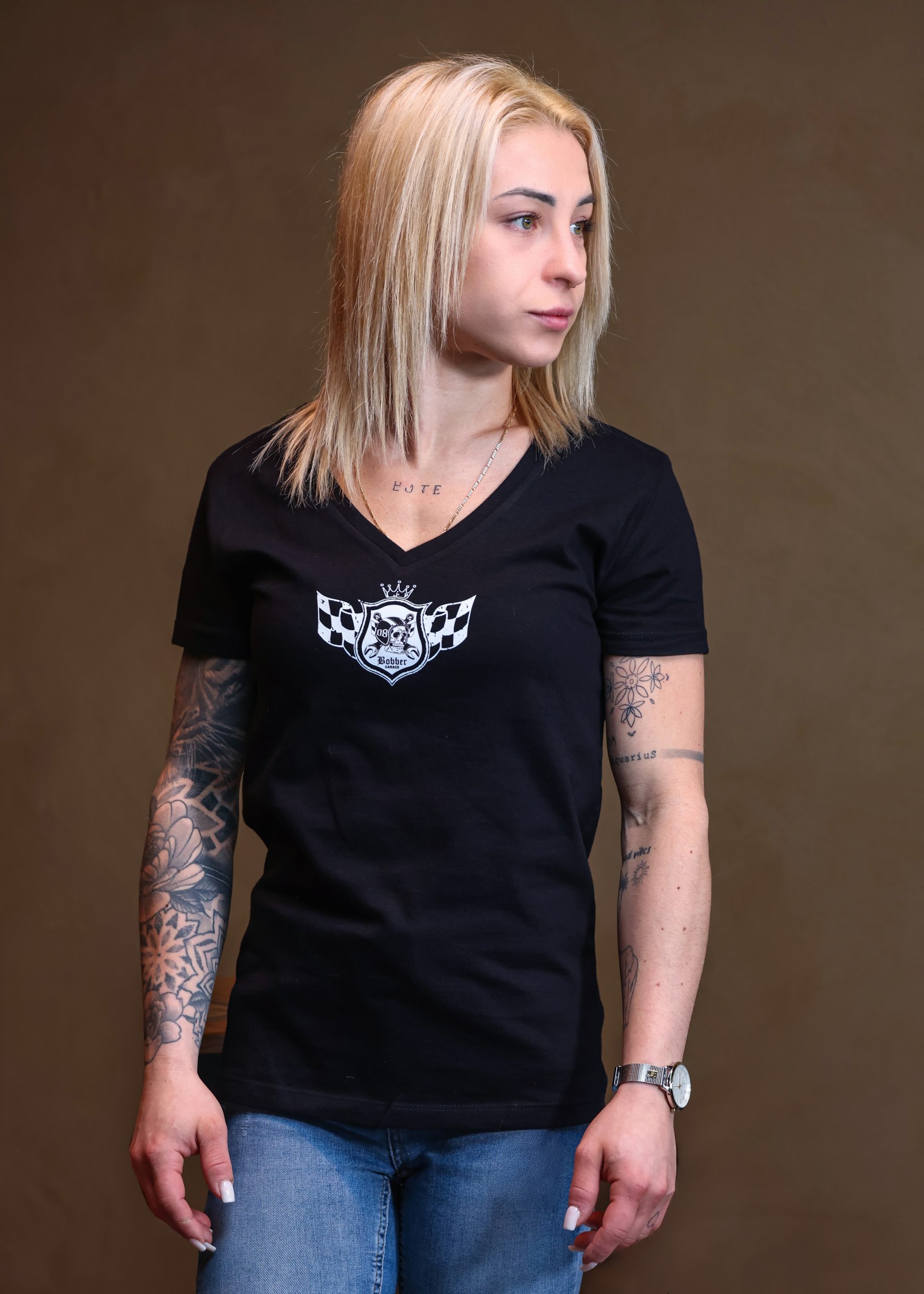 T-Shirt "OLD STYLE NEVER DIES V-SCHNITT" Women