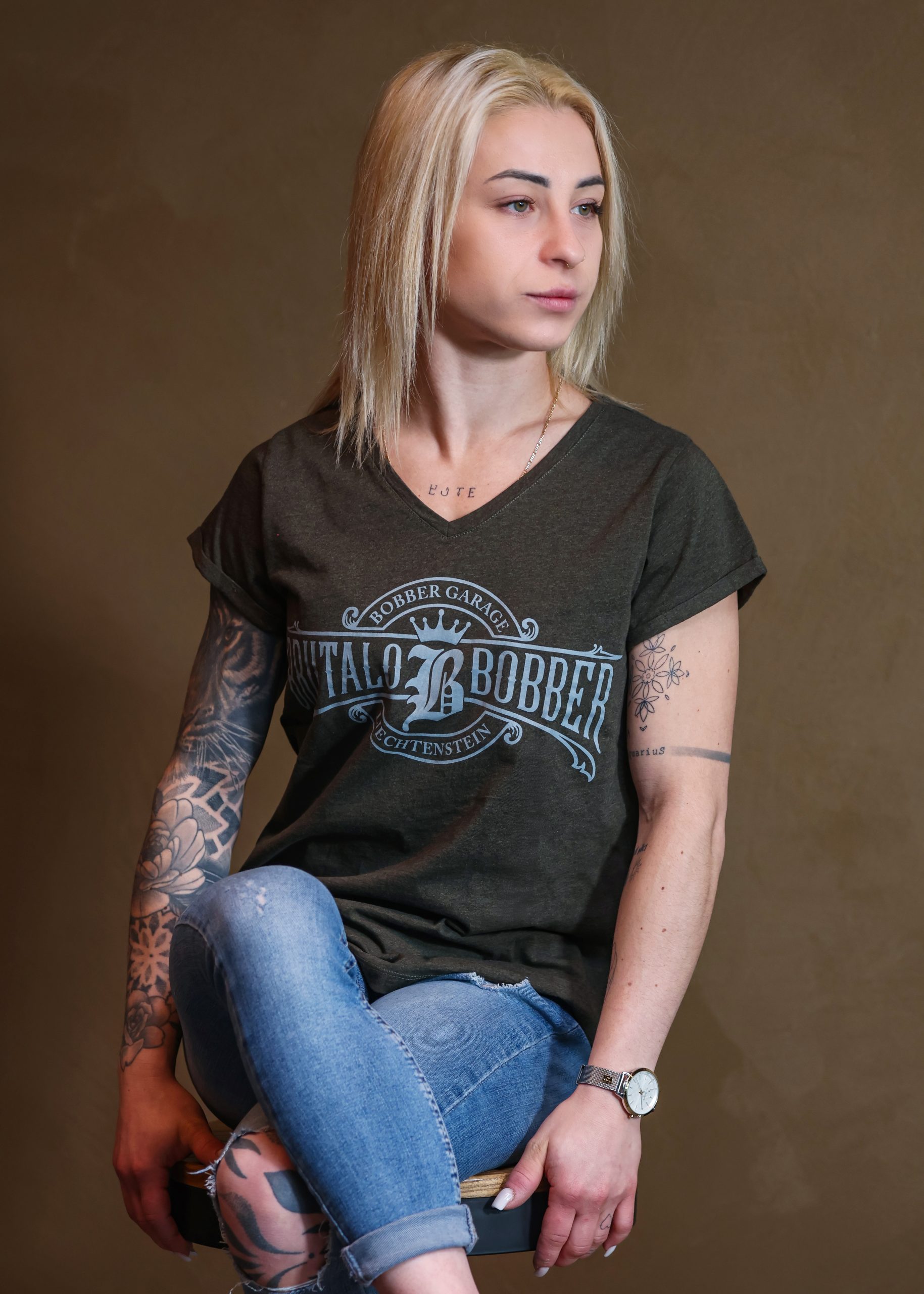 T-Shirt Olive "Brutalo Bobber" Women - Image 3
