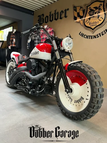 Bobber Occasion Harley Davidson FXSTC 1584 Softail Custom 10