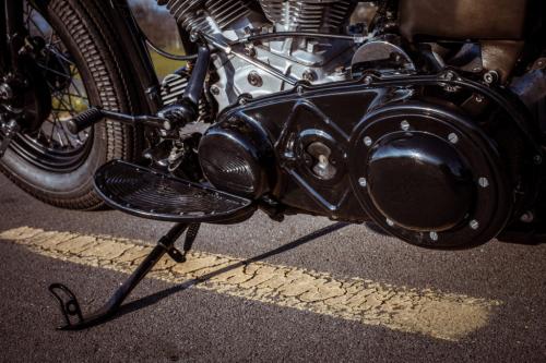150410 Bobber Garage 1953 Panhead